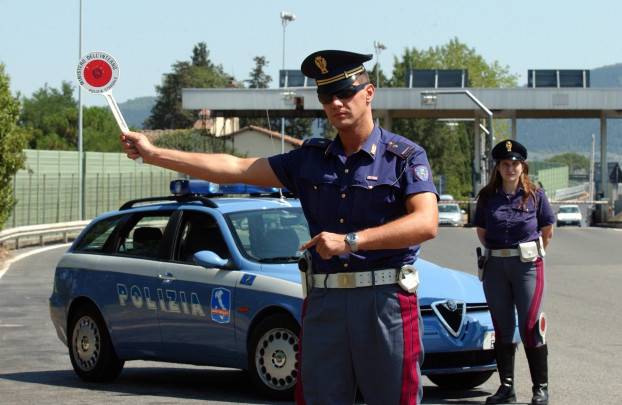 GERMOGLI PH - 20-07-03- AUTOSTRADA A1 . AUTOVELX POLIZIA STRADALE