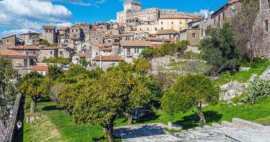 Sermoneta, il gusto del viaggio lento lungo la Via Appia